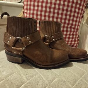 Freebird Whiskey Rare Brown Leather Ankle Boots- Size 7